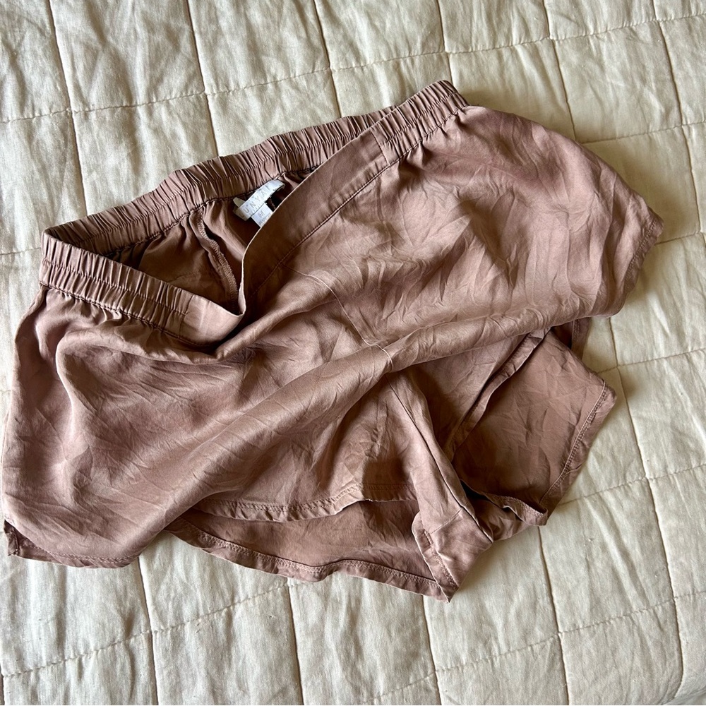 Lunya Tee Sleep Set Washable Silk - Picture 4 of 6